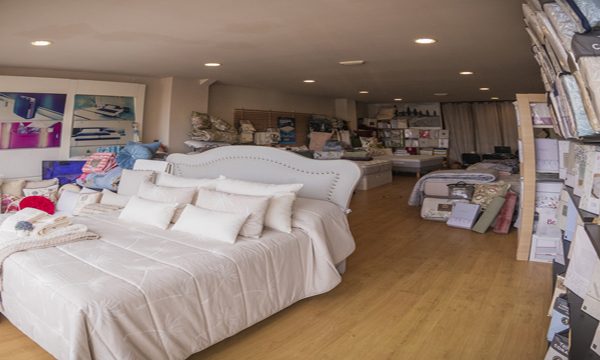 MI CAMA ME MIMA 1